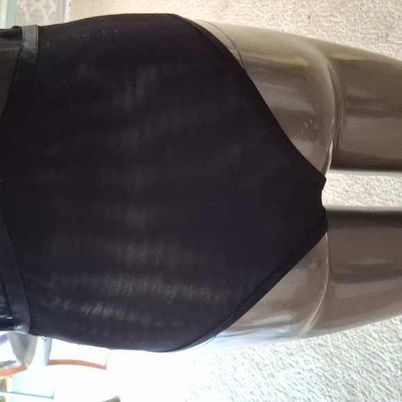 Vintage sheer powerknit bodysuit with snap crotch - Picture 6 of 6